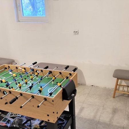 Casa Din Vie, Piscina Incalzita, Intreaga Locatie La 15Min De Centrul Orasului Oradea Exterior foto